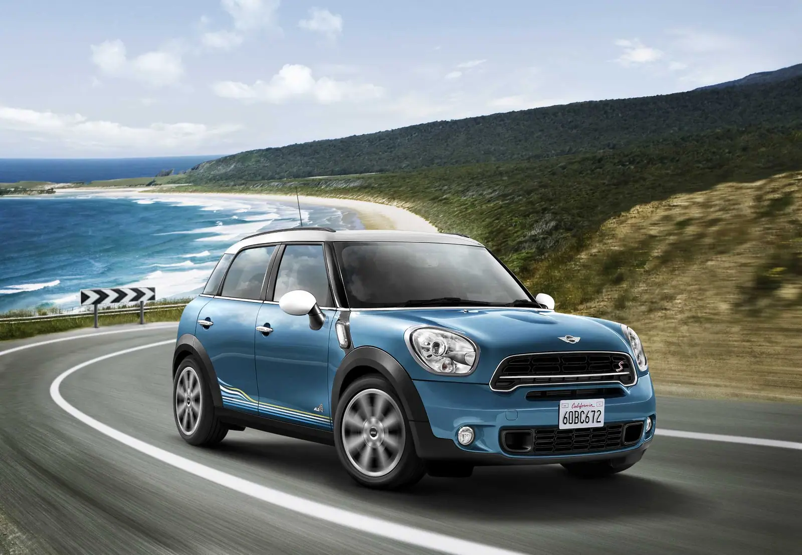 MINI Crossover Marineの公式プレス写真