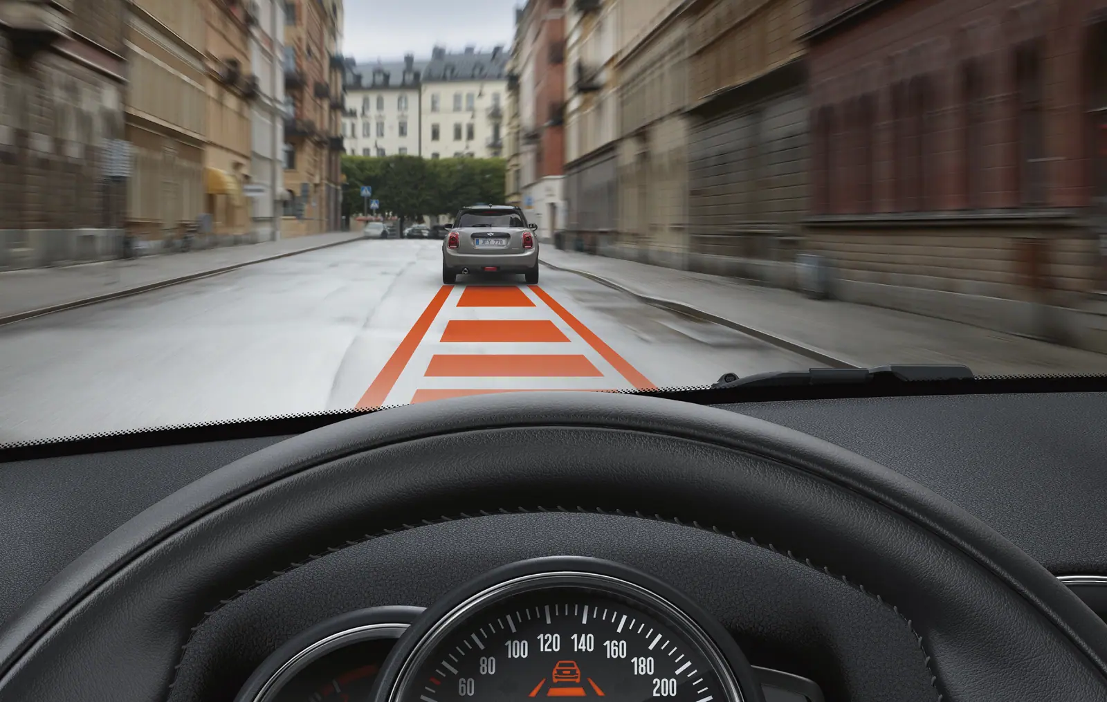 Clubman Buckinghamの公式プレス写真